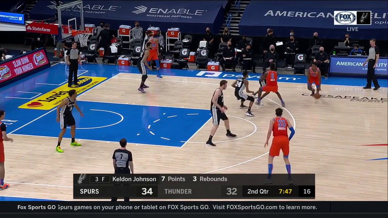 HIGHLIGHTS: Keldon Johnson finishes off steal with tough layup