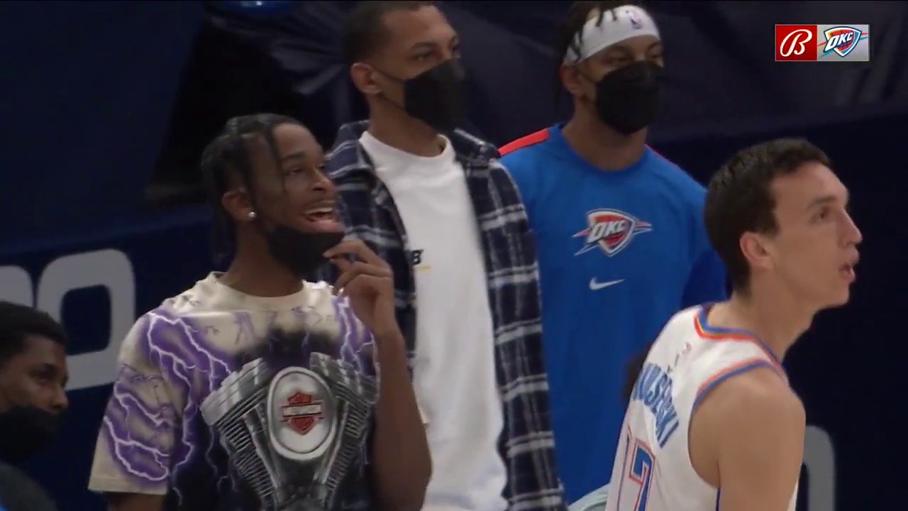 HIGHLIGHTS: Theo Maledon with an Early 8 Points