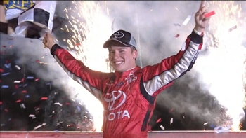 Christopher Bell Wins at Kentucky | 2017 TRUCK SERIES | FOX NASCAR