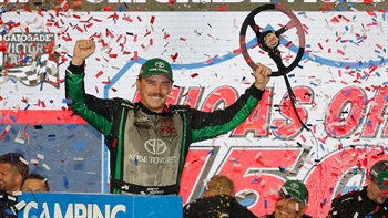 Brett Moffitt scores fifth win of the year at ISM Raceway | 2018 TRUCK SERIES | FOX NASCAR