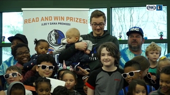 Ryan Broekhoff and Mavs Reading Timeout