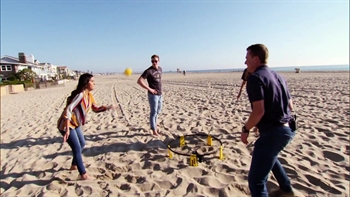 #XTRAPOINT: Beach Day with Ducks