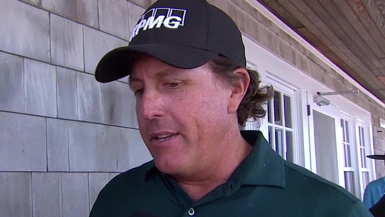 Phil Mickelson on his two-stroke penalty on the 13th at Shinnecock Hills | 2018 U.S. Open