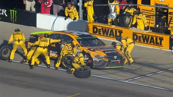 Matt Kenseth eliminated from the playoffs after being parked by NASCAR | 2017 KANSAS