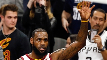 Shannon Sharpe explains why LeBron is reflecting on his 30K points milestone in the moment