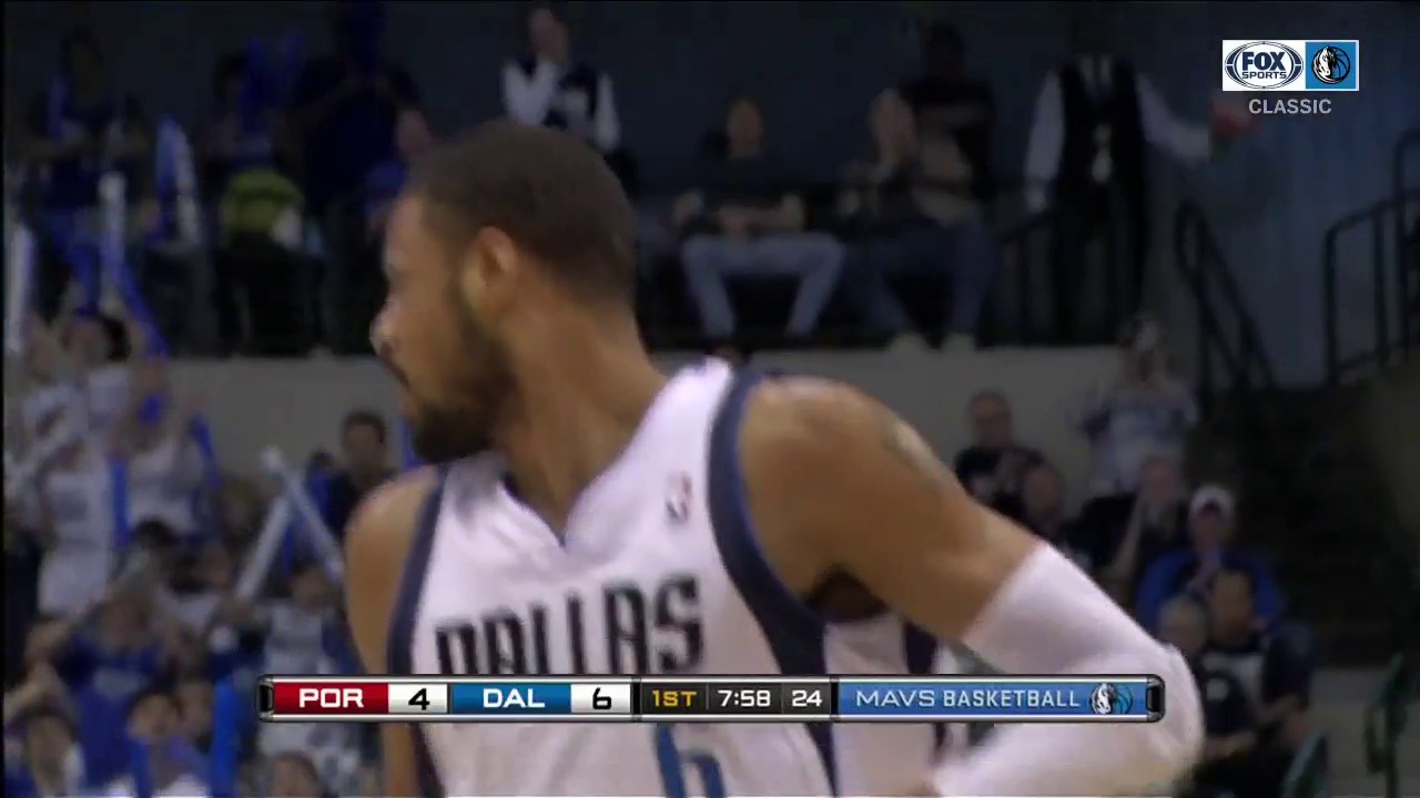 WATCH: Tyson Chandler Recovers in the Paint Goes Back up for 2 | Mavericks CLASSICS