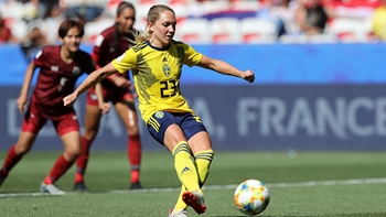 Sweden score the late penalty to cap 5-1 win vs. Thailand | 2019 FIFA Women's World Cup™ Highlights